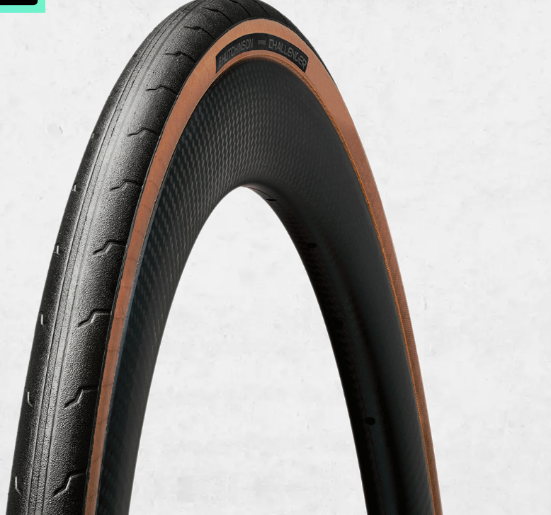[PV704201] **HUTCHINSON CHALLENGE TYRE 700 x 28C  TAN WALL