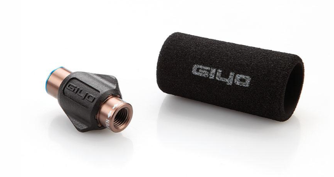 [P302X0] **GIYO C02 ADAPTOR