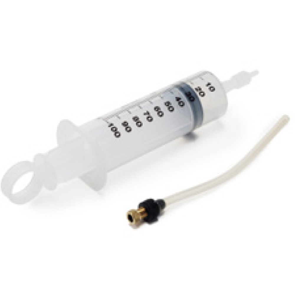 [CVB427] ** SYRINGE FOR TYRE SEALANT